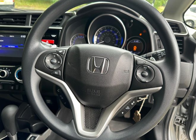 HONDA JAZZ  1.3 I-VTEC 102 SE – 2016