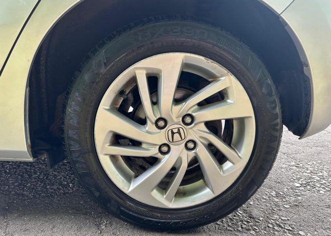 HONDA JAZZ  1.3 I-VTEC 102 SE – 2016