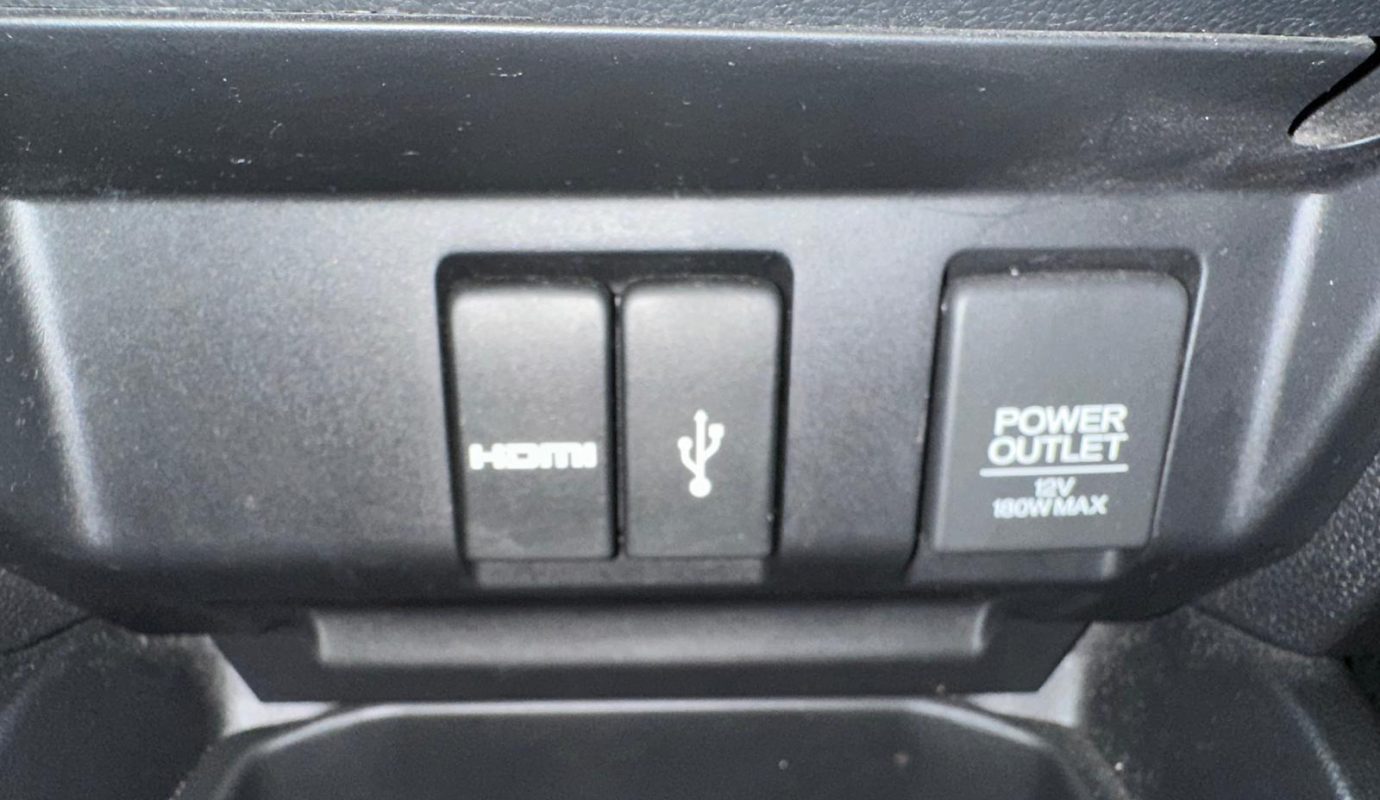 HONDA JAZZ  1.3 I-VTEC 102 SE – 2016