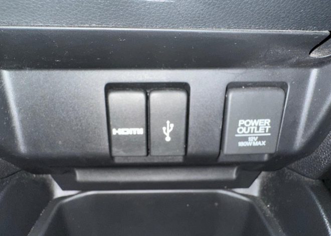 HONDA JAZZ  1.3 I-VTEC 102 SE – 2016