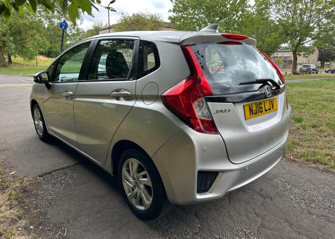 HONDA JAZZ  1.3 I-VTEC 102 SE – 2016