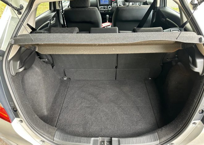HONDA JAZZ  1.3 I-VTEC 102 SE – 2016
